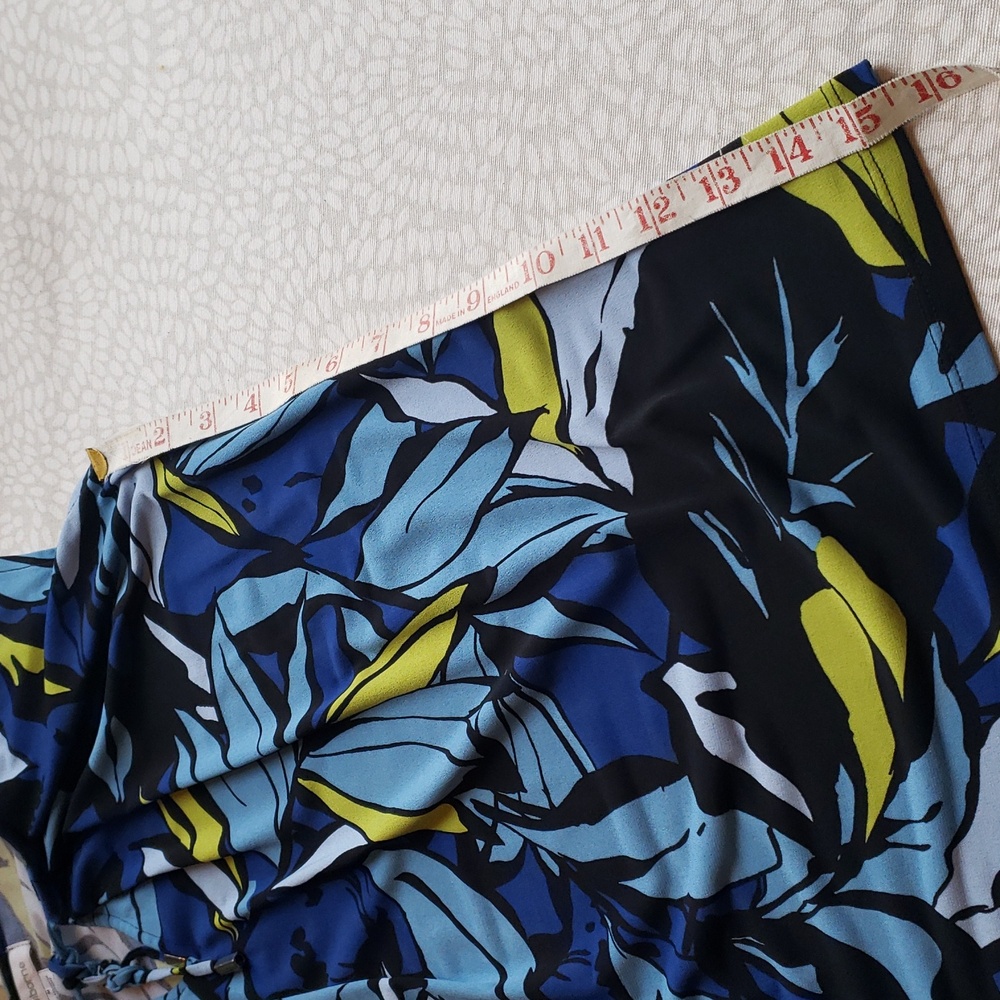 Liz Claiborne Blue and Yellow Leaf Print Sleeveless Top Size M - Picture 9 of 12